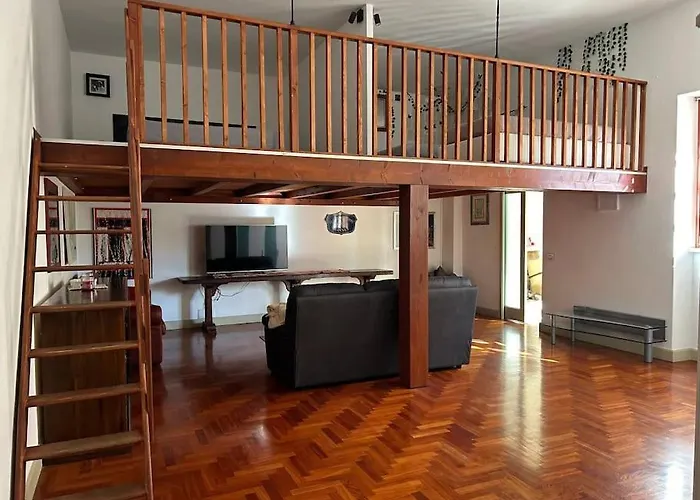Flick&Flock Apartments 5